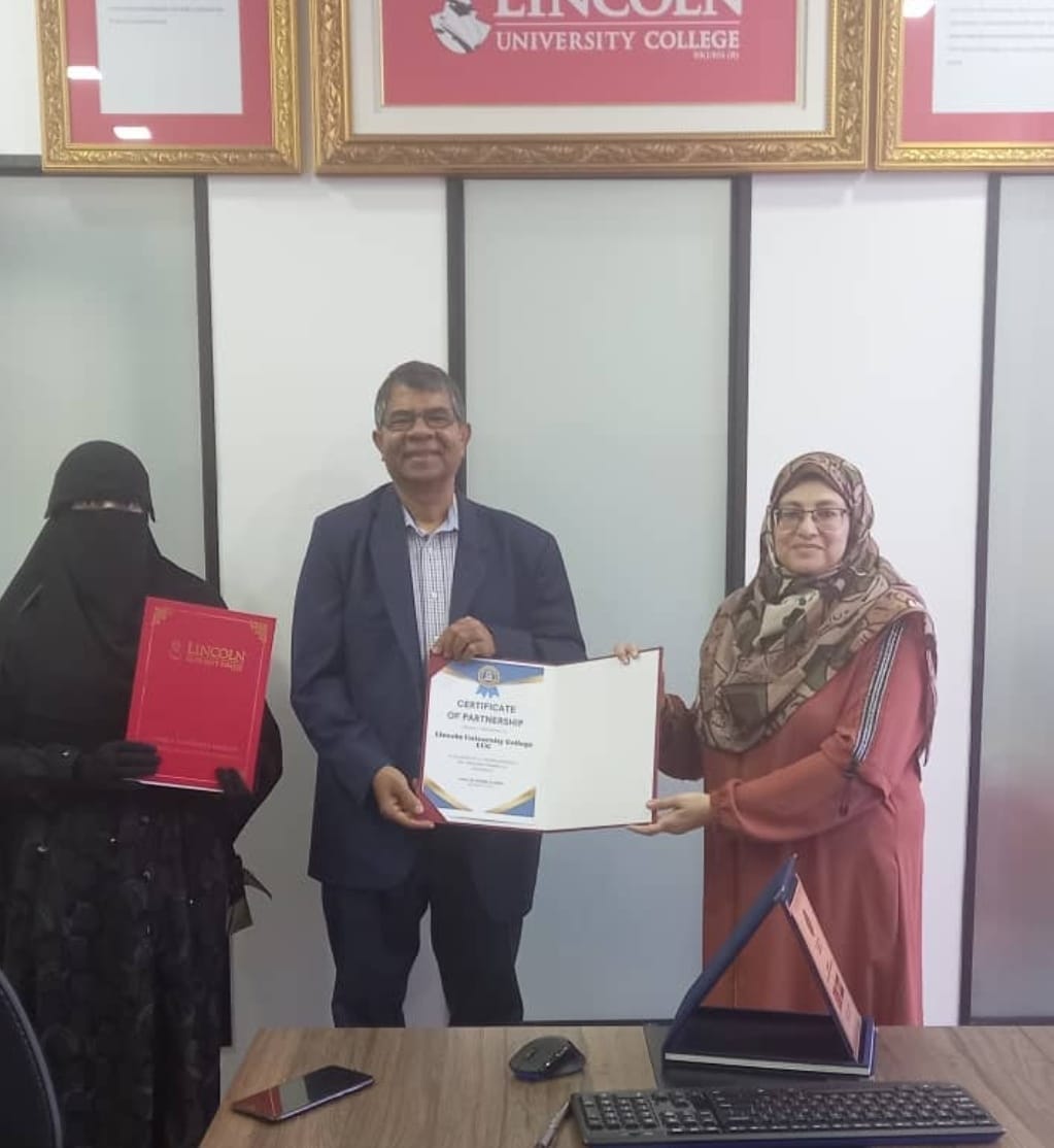 بفضل الله تم توقيع اتفاقية تعاون بين المؤسسة التعليمية الجامعة الماليزية الدولية